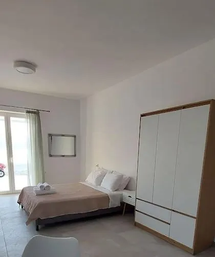 Bay-dream 4 Адамас